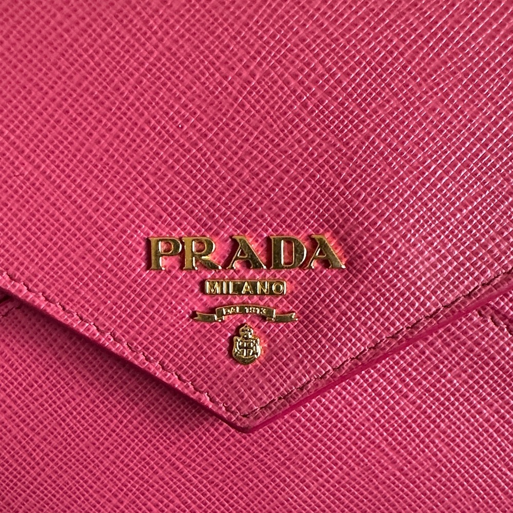 Prada 💕Magenta Envelope Wallet / Clutch with Gold Hardware - like new!! - Picture 8 of 15